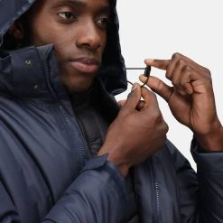 Regatta Mens Blockade Waterproof Jacket (Black) -jacket shop k3a3f1927f8792c7f9cf71f8cbb7e4926