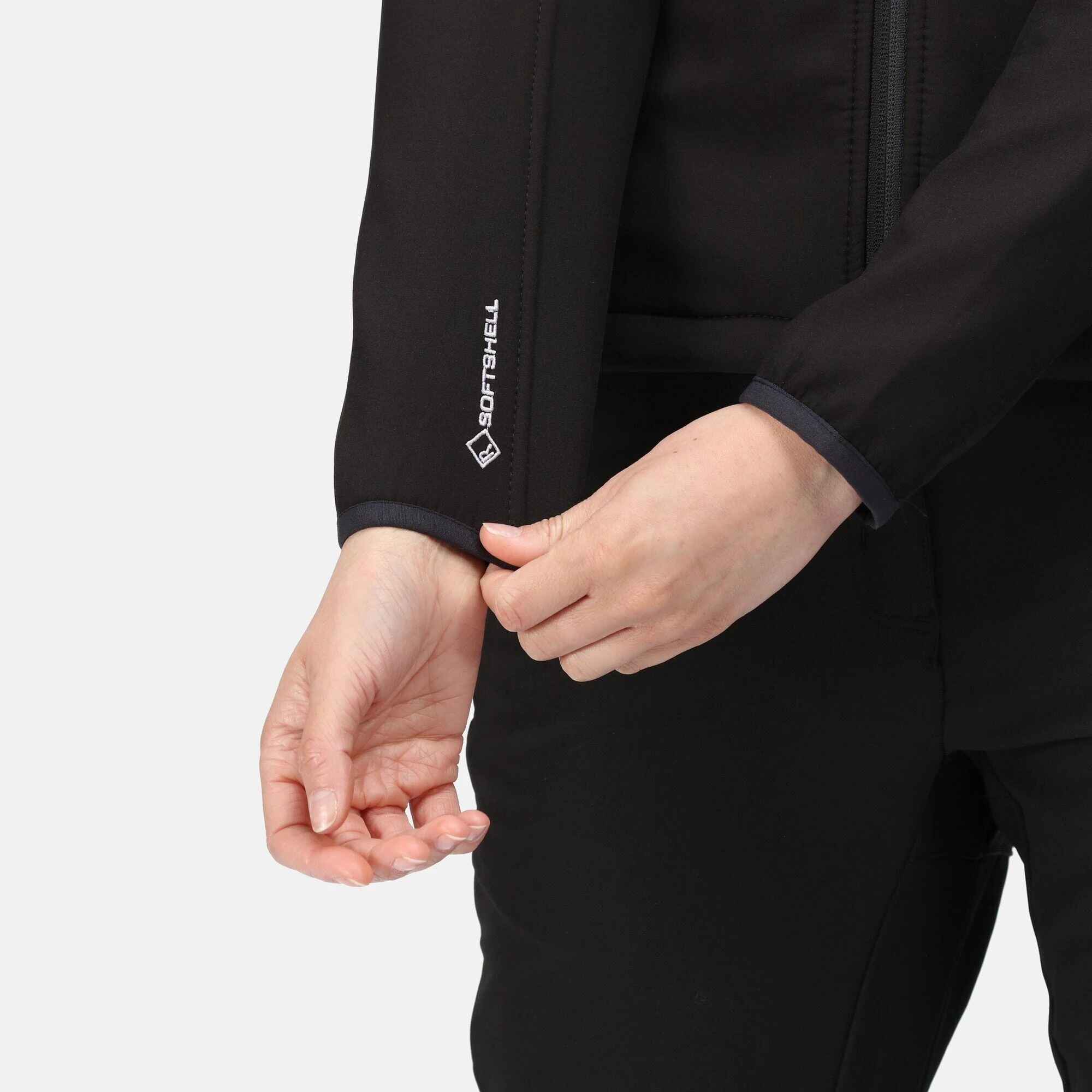 Regatta Womens/Ladies Ared III Soft Shell Jacket (Black) 6 Regatta Womens/Ladies Ared III Soft Shell Jacket (Black) - Image 4