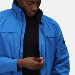 Regatta Mens Finn Waterproof Jacket (True Red) -jacket shop k5f505d7fc3884ae4ad76d0fd4ccd742d