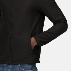 Regatta Mens Eco Ablaze Soft Shell Jacket (Black) -jacket shop k7029740ea2c7c919e5ea950e2b4185d4