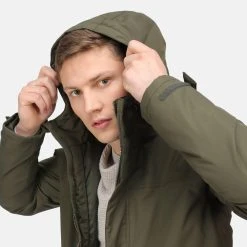 Regatta Mens Sterlings III Insulated Waterproof Jacket (Black) 50 Regatta Mens Sterlings III Insulated Waterproof Jacket (Black) -jacket shop k76630747ba2eb2fe723fc3c70581b007