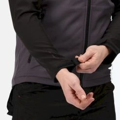 Regatta Mens Surrender Soft Shell Jacket (Iron/Black) -jacket shop k7e0365b92a0898eabb446793f3b787f7