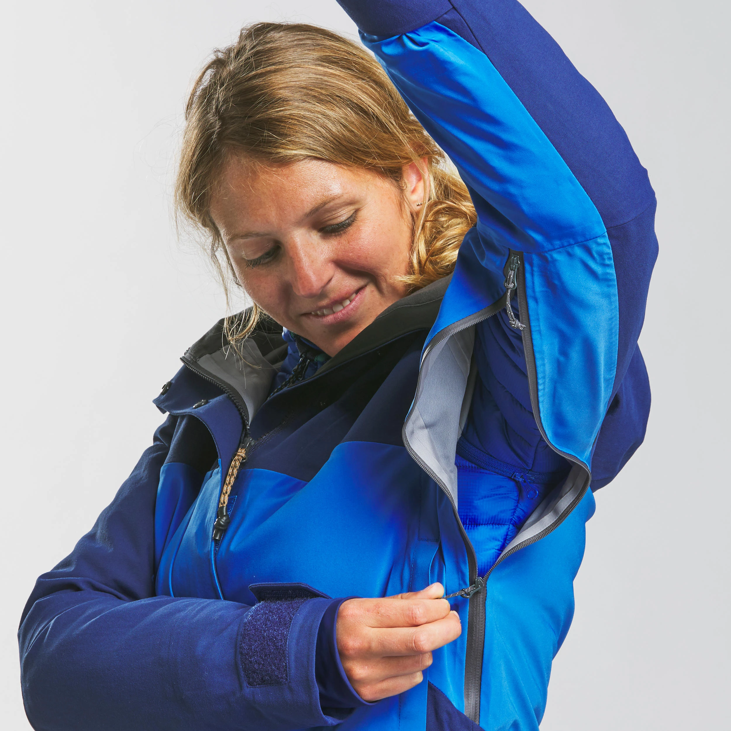 Forclaz 3in1 Waterproof Parka Trekking Jacket - Artic 900 -33°C 15 Forclaz 3in1 Waterproof Parka Trekking Jacket - Artic 900 -33°C - Image 13